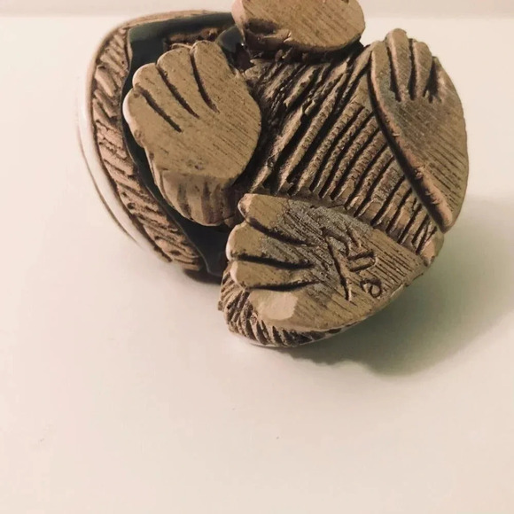 Vtg Artesania Rinconada Pottery Frog with Heart 2.25 Inch Tall Chipped  Foot - Picture 7 of 11